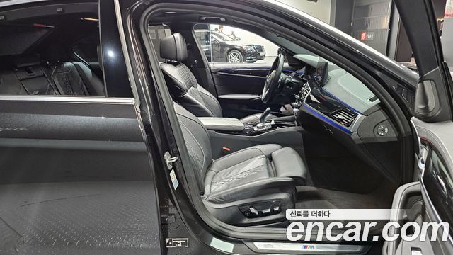 BMW 5-Series 530i M Sport Package