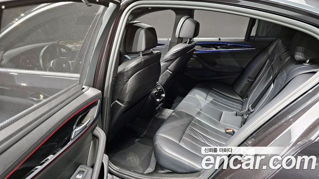 BMW 5-Series 530i M Sport Package