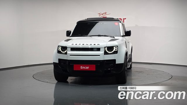 Land Rover Defender 130 P400 X-Dynamic HSE