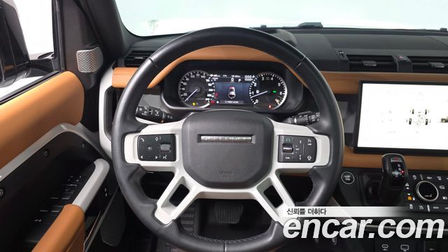 Land Rover Defender 130 P400 X-Dynamic HSE