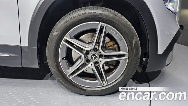 Mercedes-Benz GLB-Class GLB250 4MATIC