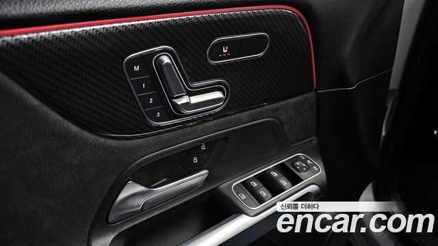 Mercedes-Benz GLB-Class GLB250 4MATIC