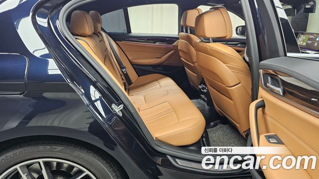 BMW 5-Series 520i M Sport