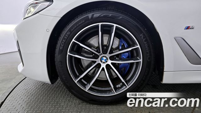 BMW 5-Series 520i M Sport