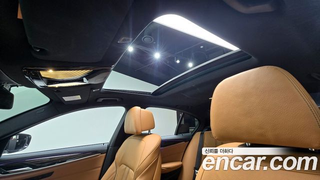 BMW 5-Series 520i M Sport