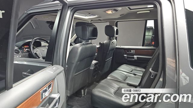 Land Rover Discovery 3.0 SDV6 HSE