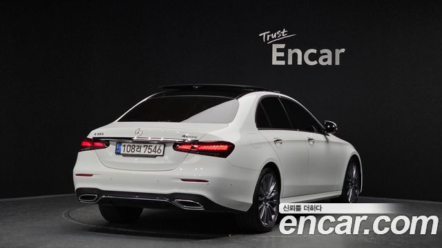 Mercedes-Benz E-Class E350 4MATIC AMG Line