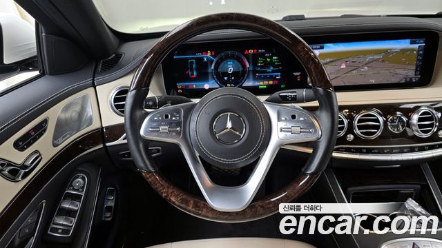 Mercedes-Benz S-Class S560eL
