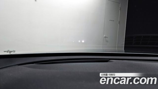 Mercedes-Benz E-Class E300 4MATIC Avnatgarde