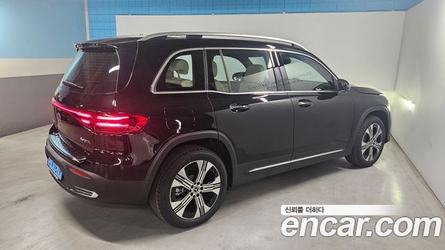 Mercedes-Benz EQB EQB300 4MATIC Progressive