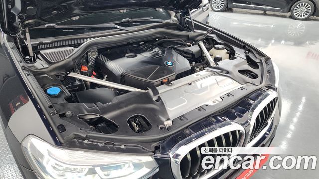 BMW X3 xDrive 20i M sports Online Exclusive Edition