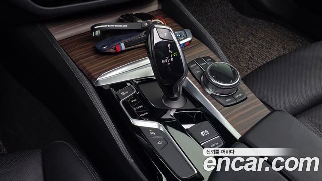 BMW 5-Series 520d M Sport Package Plus