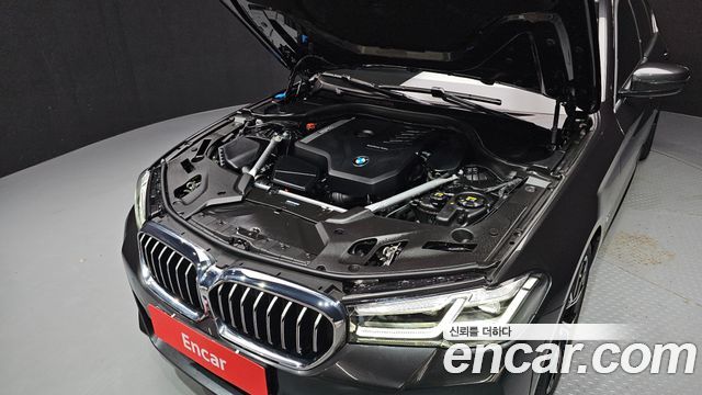 BMW 5-Series 530i M Sport Package