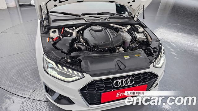 Audi A4 40 TFSI Premium