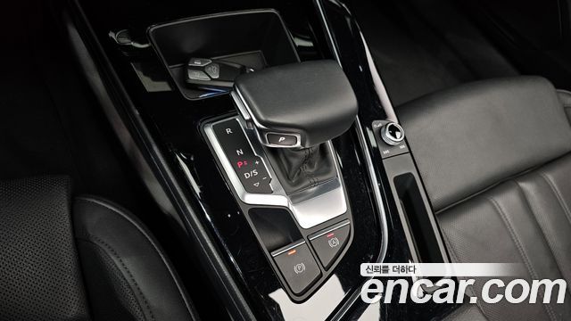Audi A4 40 TFSI Premium