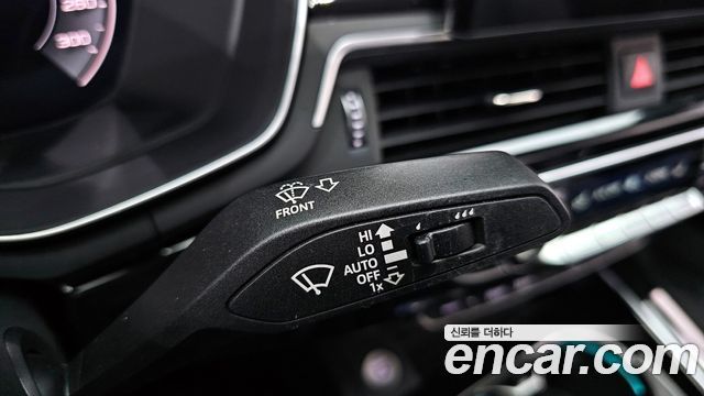 Audi A4 40 TFSI Premium