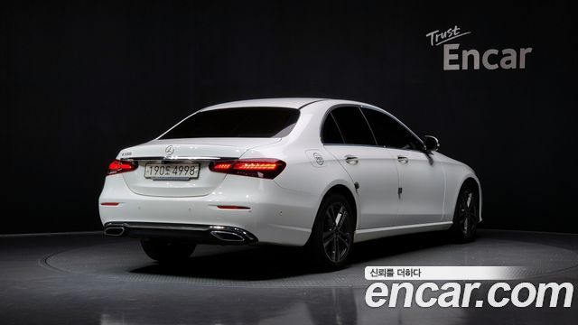 Mercedes-Benz E-Class E350 4MATIC Avantgarde