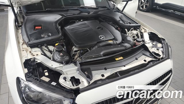 Mercedes-Benz E-Class E350 4MATIC Avantgarde