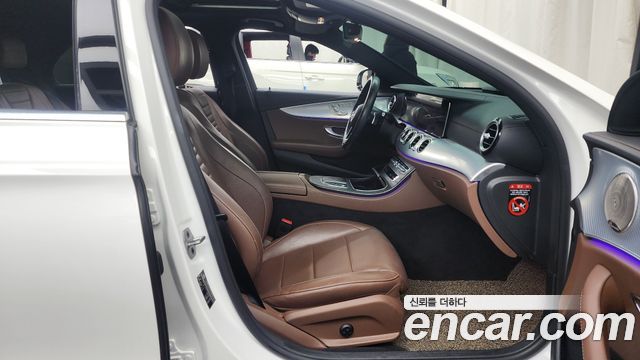 Mercedes-Benz E-Class E350 4MATIC Avantgarde