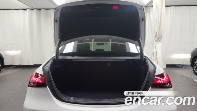 Mercedes-Benz E-Class E350 4MATIC Avantgarde