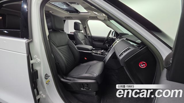 Land Rover Discovery D250 SE