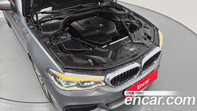 BMW 5-Series 530i M Sport Package Plus