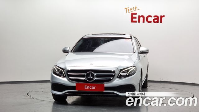 Mercedes-Benz E-Class E220d Avantgarde