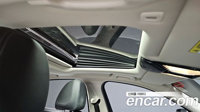 BMW 3-Series 320i