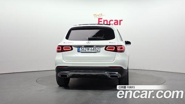 Mercedes-Benz GLC-Class GLC220 d 4MATIC