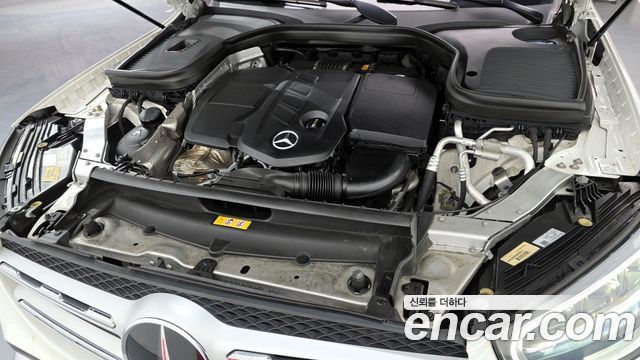 Mercedes-Benz GLC-Class GLC220 d 4MATIC