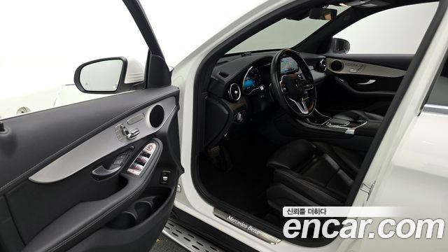 Mercedes-Benz GLC-Class GLC220 d 4MATIC