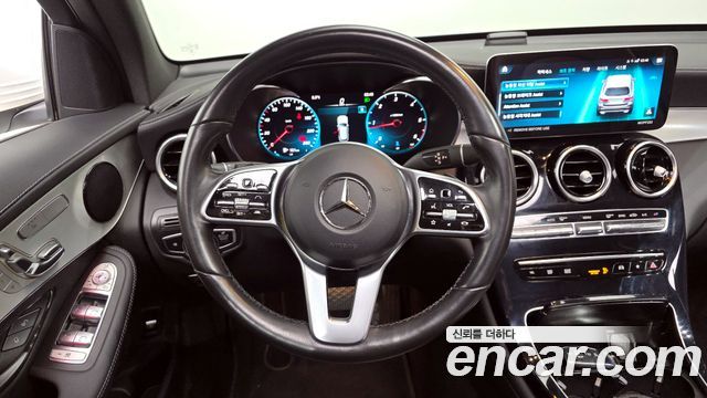 Mercedes-Benz GLC-Class GLC220 d 4MATIC