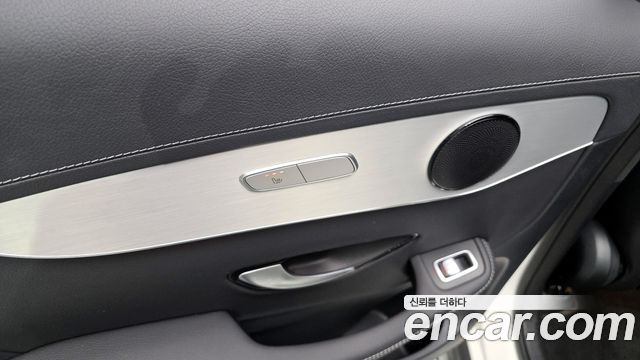 Mercedes-Benz GLC-Class GLC220 d 4MATIC