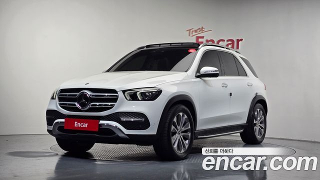Mercedes-Benz GLE-Class GLE300d 4MATIC