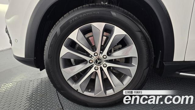 Mercedes-Benz GLE-Class GLE300d 4MATIC