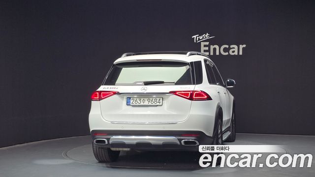 Mercedes-Benz GLE-Class GLE300d 4MATIC