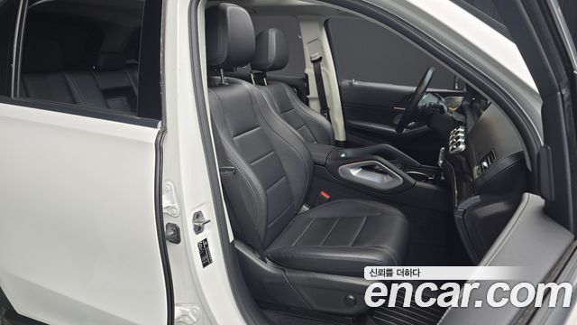 Mercedes-Benz GLE-Class GLE300d 4MATIC