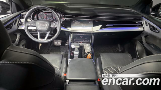 Audi Q8 55 TFSI Quattro Premium