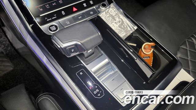 Audi Q8 55 TFSI Quattro Premium