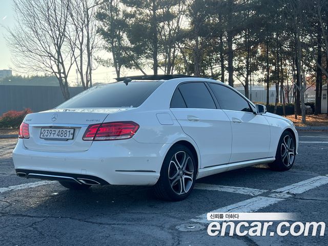Mercedes-Benz E-Class E250 BlueTec 4MATIC AV