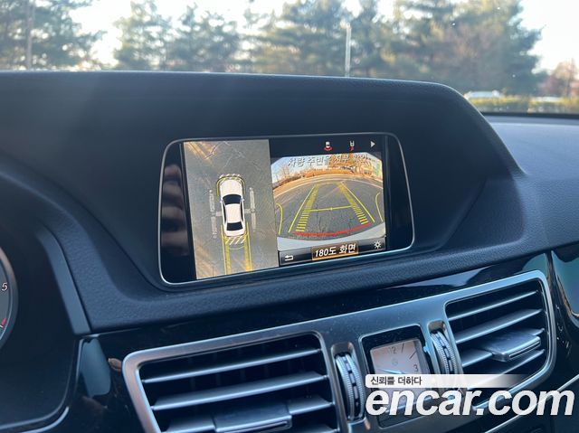 Mercedes-Benz E-Class E250 BlueTec 4MATIC AV