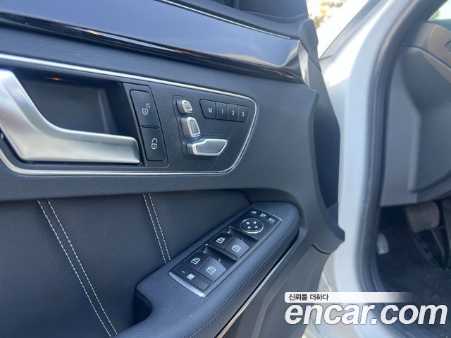 Mercedes-Benz E-Class E250 BlueTec 4MATIC AV