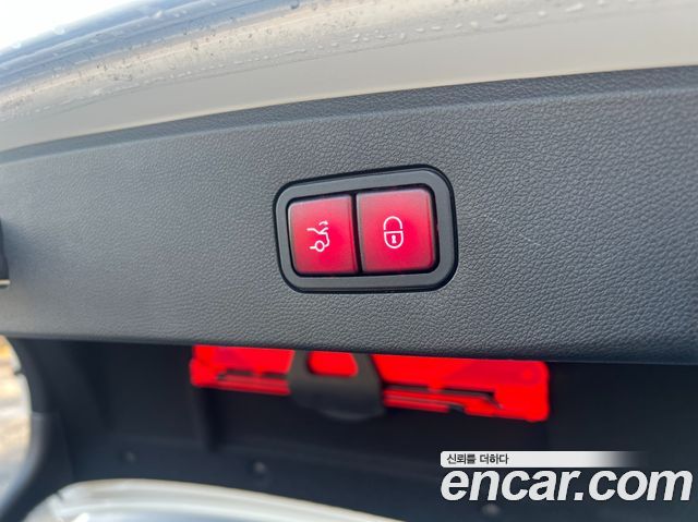 Mercedes-Benz E-Class E250 BlueTec 4MATIC AV
