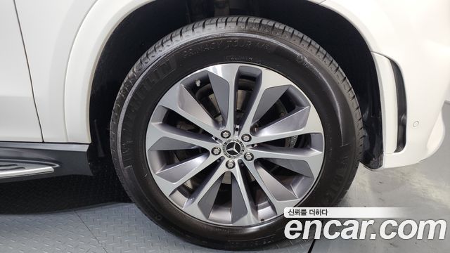 Mercedes-Benz GLE-Class GLE300d 4MATIC