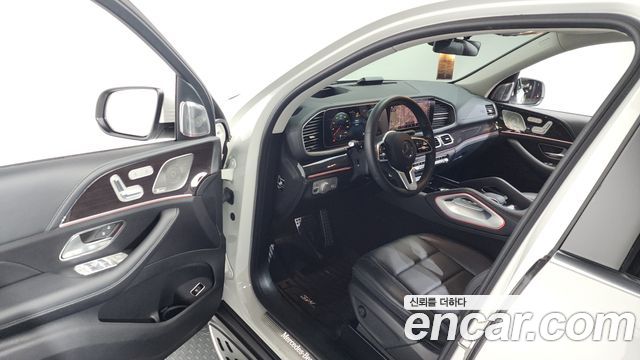 Mercedes-Benz GLE-Class GLE300d 4MATIC
