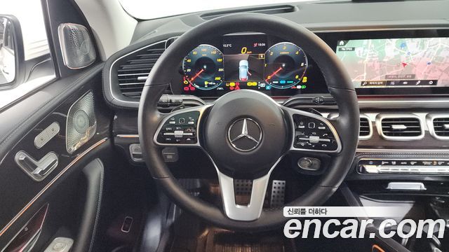 Mercedes-Benz GLE-Class GLE300d 4MATIC