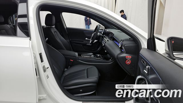 Mercedes-Benz A-Class A220 Hatchback