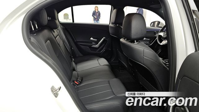 Mercedes-Benz A-Class A220 Hatchback