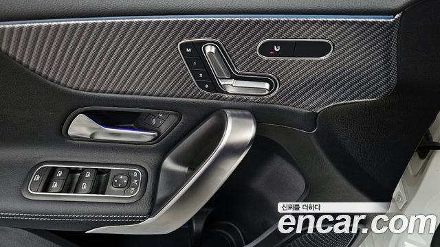 Mercedes-Benz A-Class A220 Hatchback