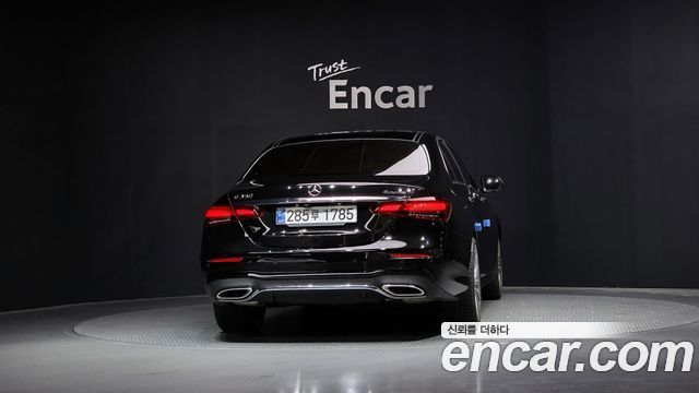 Mercedes-Benz E-Class E350 4MATIC AMG Line